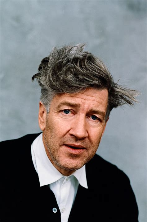 https://media.vanityfair.com/photos/589ba9ffd1af756e2347920b/master/w_2560%2Cc_limit/david-lynch-mulholland-drive-01.jpg