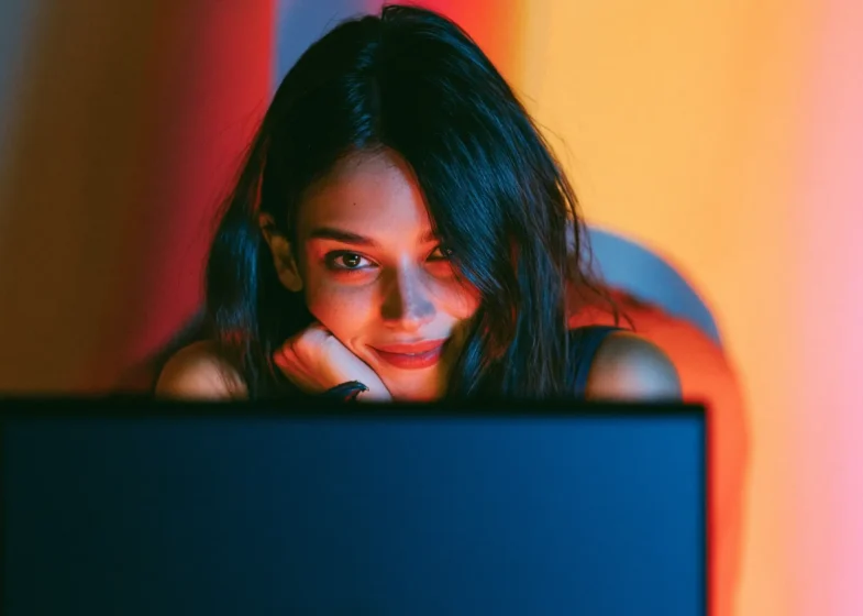 authentic web communication and online freedom